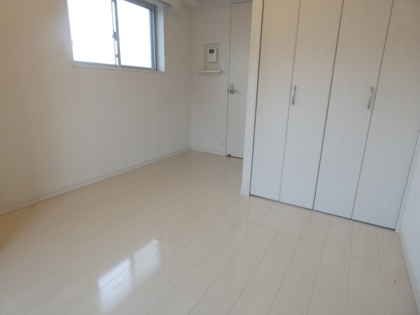 Lavilio中野南台の物件内観写真